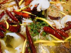 老坛酸菜活鱼-花椒俏川菜小馆(南海万达店)