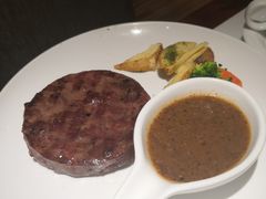 -斗牛士牛排餐厅(嘉里汇店)