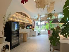 -春树下·树屋花房西餐厅(罍街AS1980店)