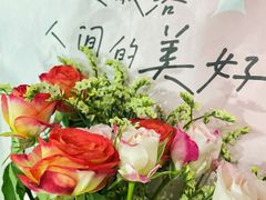 -优衣库(上海中山公园兆丰广场店)