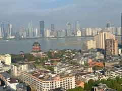 -东方豪景花园酒店·怡景旋转餐厅