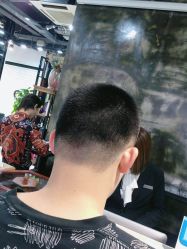 -In Style Hair Salon