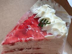 流心草莓千层-提亚烘焙·手作面包·生日蛋糕(七星店)