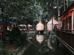 -二荆条·蜀鲜汇城市森林火锅