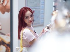 -Laderach 莱德拉(上海环贸iapm店)