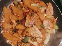 -路边边地标烧烤·川菜·小龙虾·音乐酒馆(良乡长虹店)