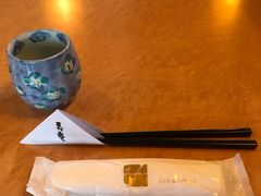 餐具摆设-黒豚料理 寿庵(中央駅西口店)