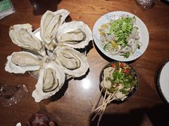 -蚝堡海鲜·威海菜·海肠捞饭·烧烤·亚洲吃蚝公司(幸福门店)