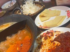 -巴卤社老火锅(财富店)