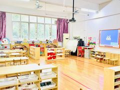 -怡康华庭中英文幼儿园