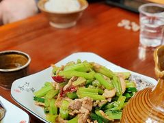 -苗湘食府(十年店)