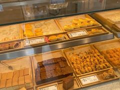 面包甜点陈列柜-泸溪河桃酥(鄞州高新宝龙店)