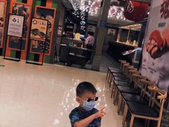 等位区-藤鹤日本料理(保利广场店)