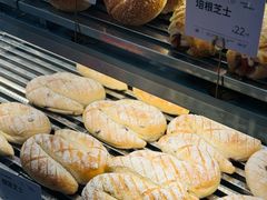 -The open life(万象城店)