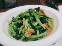 猪油渣小白菜-壹只菜·崇明本地特色菜(崇明南门店)