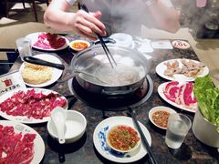 -八合里潮汕鲜牛肉火锅(惠州华贸店)