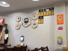 -贵宾庄炸酱面·韩式料理(高区店)