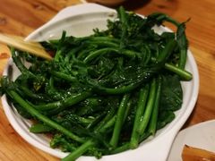 -伍湛记 · 广州老字号(龙津中路店)