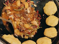 -哈尔滨烧烤·山河村铁锅炖(交大店)