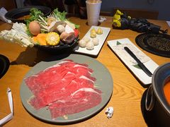 -呷哺呷哺(融创茂店)