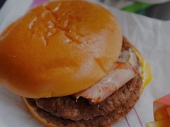 -麦当劳(宝山大厦店)