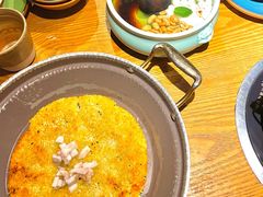 罐罐牛腩底下铺一层饭锅巴-吃饭皇帝大(合生汇店)