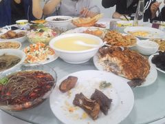 -何适山庄 ·可团建(水长城P2停车场店)