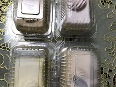 -红宝石·鲜奶小方·海派西点房(金杨店)