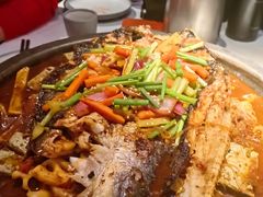 -鸣记脆皮烤鱼·海鲜烤鱼(三八广场店)