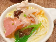 -云海肴·汽锅鸡·云南代表菜(浦江欢乐颂店)