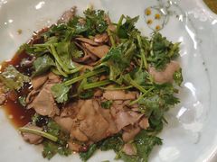 香菜拌腰花-庆余楼·用心与食材·特色菜&灶头面(仙蠡墩店)