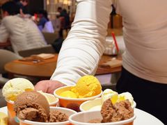 -松咖啡自助餐厅·松北香格里拉