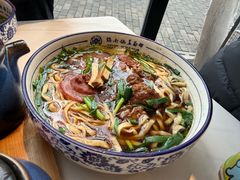 -镇南锅盖面馆(解放路店)