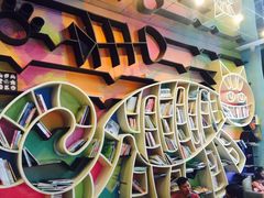 -钟书阁(松江泰晤士小镇店)