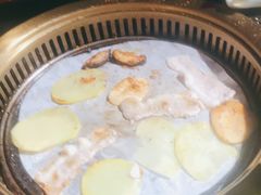 -烤路里·韩国品质自助烤肉(石路天虹4号店)