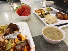 -天津波士信达奔驰4S店(卫津南路店)