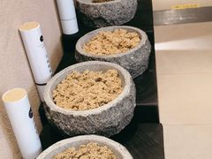 -灸春堂·艾灸·痛症·整脊连锁(之江银泰店)