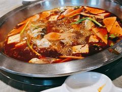 -忘情水鱼头·鲜鱼火锅(滨江中路店)