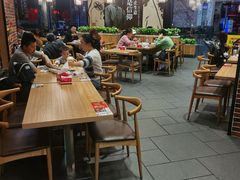 -裕记烧腊连锁餐饮(国商分店)
