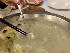 -颜氏双江清水鱼一养身火锅(磁器口店)