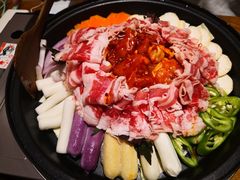 春川芝士铁板肥牛鸡-韩见·韩式拌饭·炸鸡(石厦店)