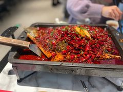 -江边城外烤全鱼(世茂广场店)