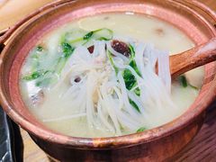 -麦麦山云南菜(复地活力城店)