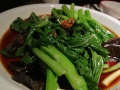 白灼菌菇菜心-新白鹿餐厅(金鹰新街口店)