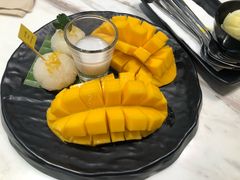 芒果糯米饭-Make Me Mango Tha Tian