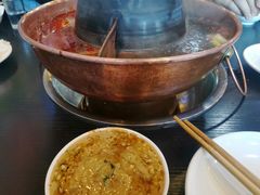 -楼外楼大刀肉传统火锅居(幸福街店)