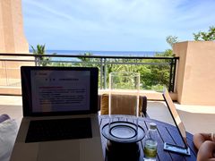 -海南清水湾莱佛士酒店