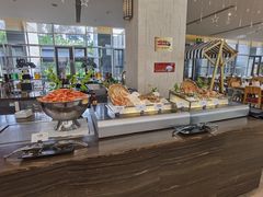 自助取餐区-成都蒲江花样年福朋喜来登度假酒店·宜客乐西餐厅