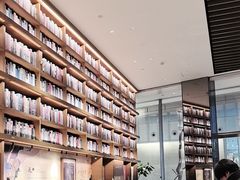 -茑屋书店(天目里店)
