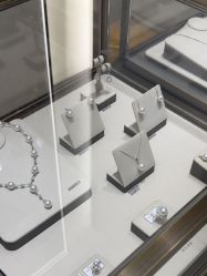 -RUANS阮仕珍珠(北京蓝色港湾店)